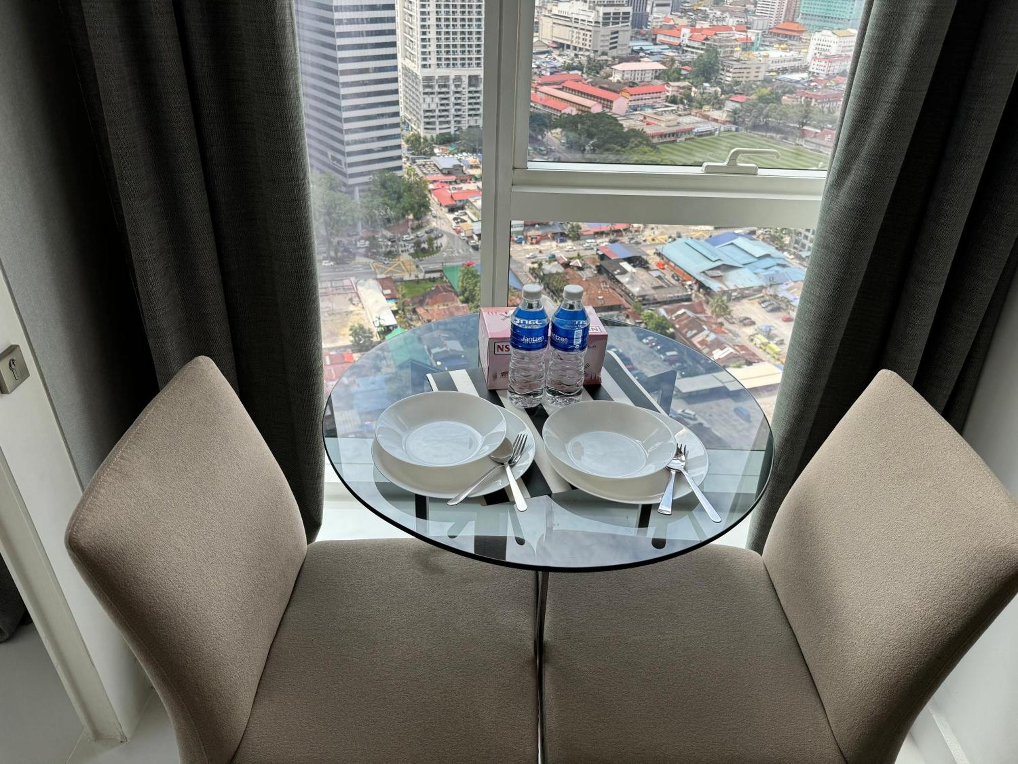 The Platinum Klcc By Garden Suites Kuala Lumpur Eksteriør billede